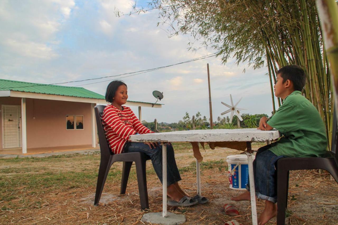 Tempoyak villa homestay Pantai Cenang  Dış mekan fotoğraf