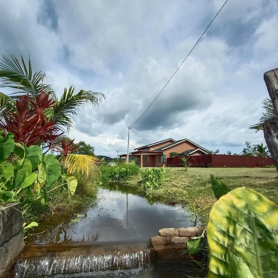 Tempoyak villa homestay Pantai Cenang  Dış mekan fotoğraf